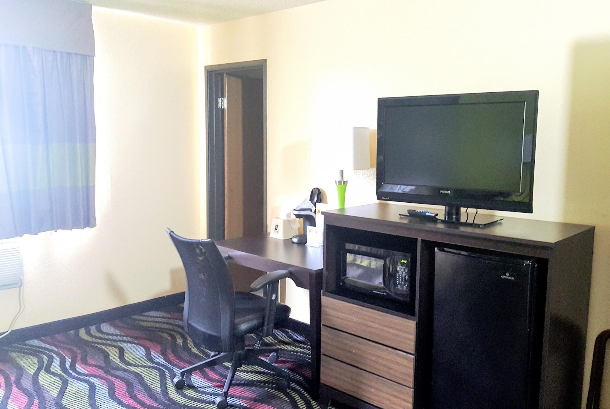 Super 8 By Wyndham Richmond/Broad Street Motel Henrico Dış mekan fotoğraf