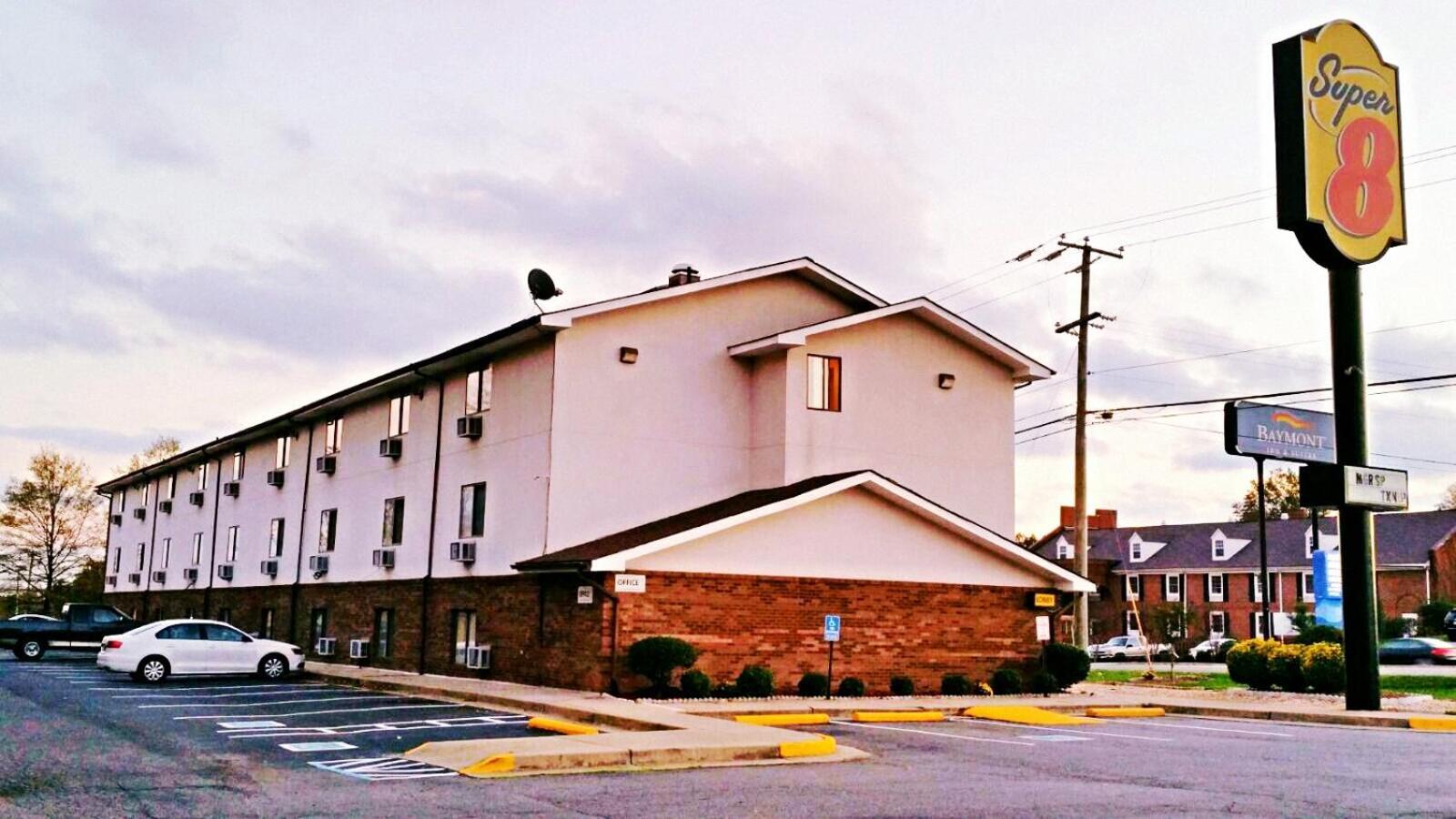 Super 8 By Wyndham Richmond/Broad Street Motel Henrico Dış mekan fotoğraf