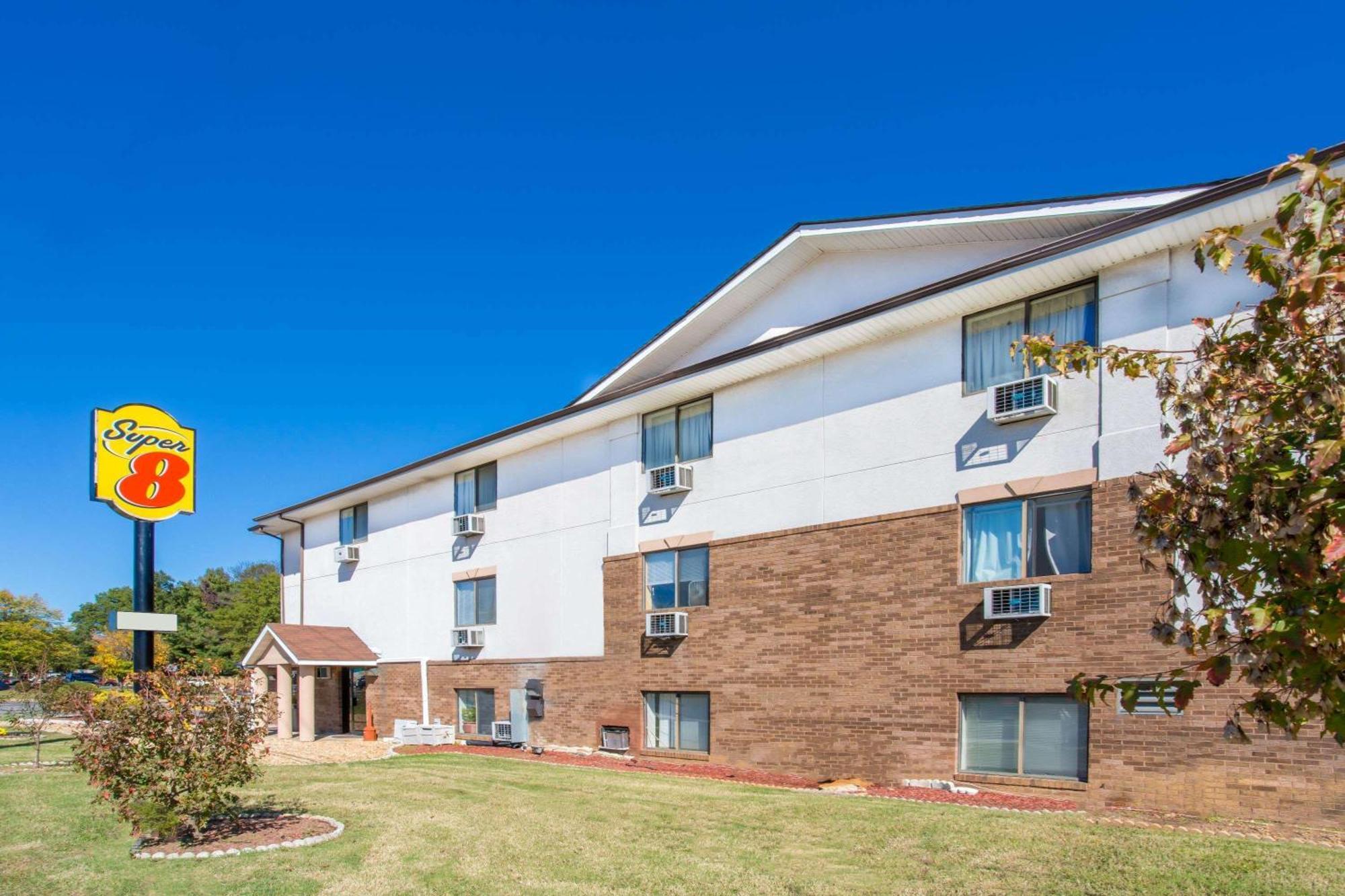 Super 8 By Wyndham Richmond/Broad Street Motel Henrico Dış mekan fotoğraf