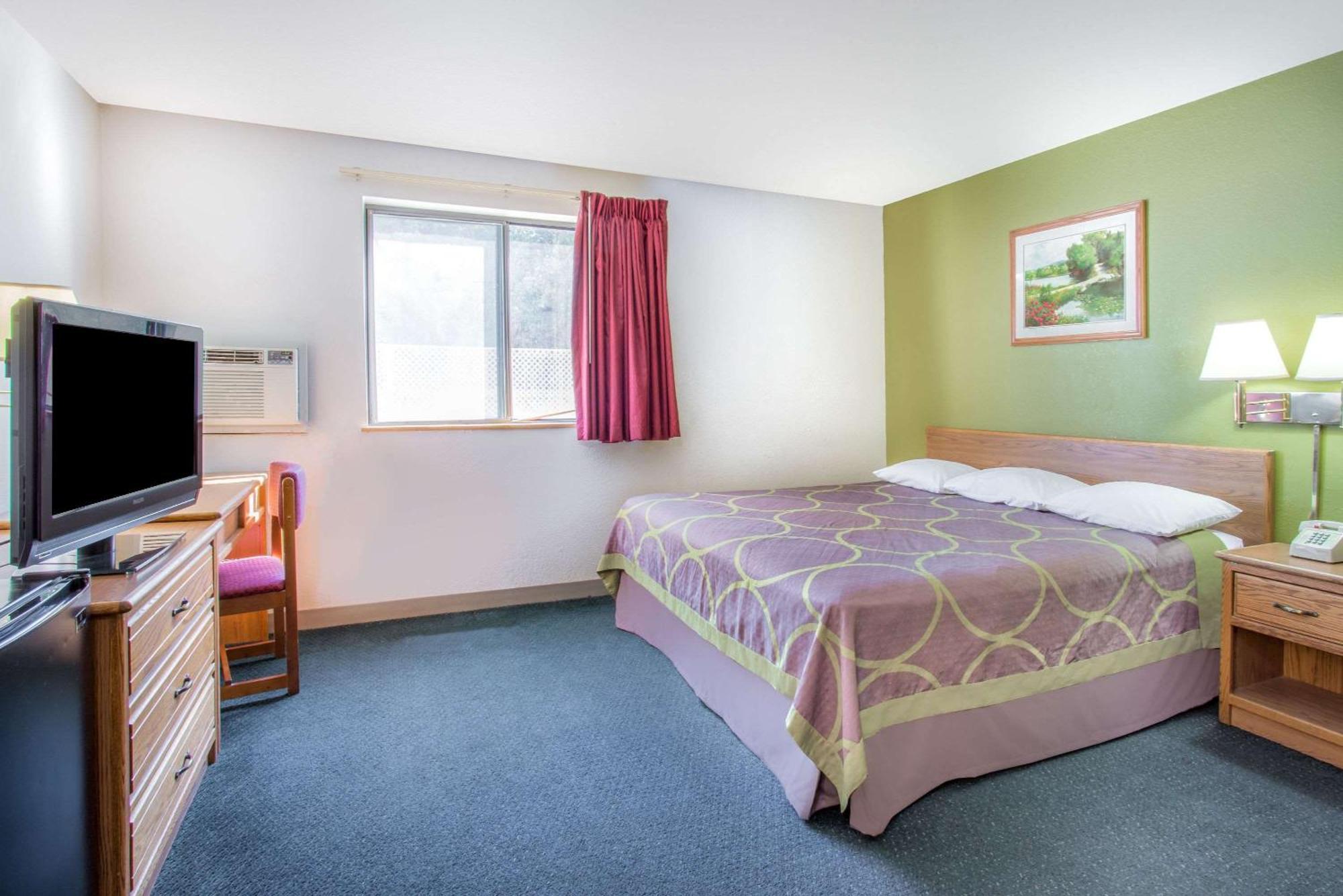 Super 8 By Wyndham Richmond/Broad Street Motel Henrico Dış mekan fotoğraf